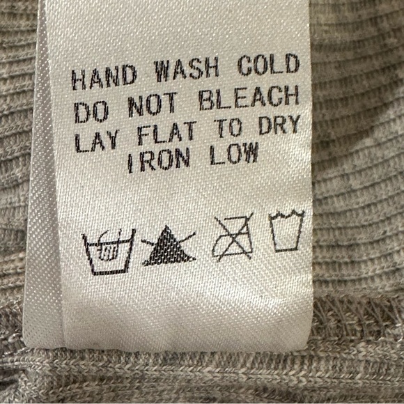 White Birch Small Gray Ribbed Henley Tank Top Neon Stitch Minimalist‎ - Picture 10 of 10